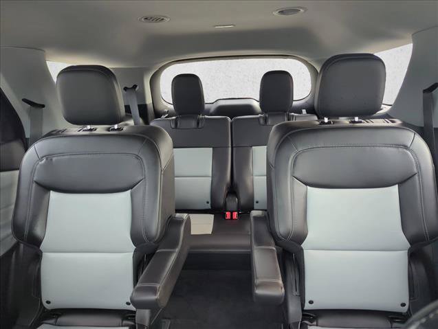 Certified 2023 Ford Explorer XLT w/ Equipment Group 202A AWD/4WD image 25