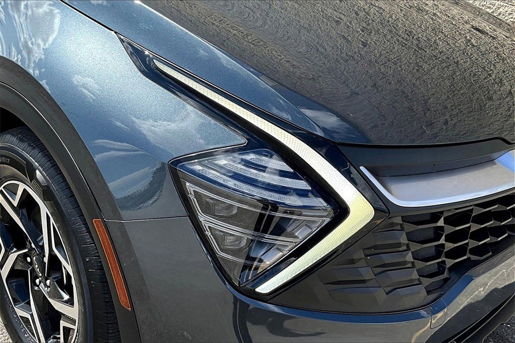 Used 2024 Kia Sportage LX image 27