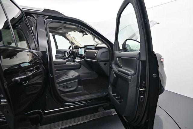 Certified 2025 Ford Expedition Platinum AWD/4WD image 19