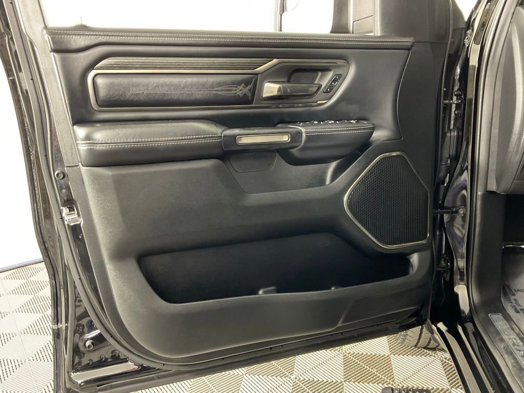 Used 2021 RAM 1500 Limited w/ Body Color Bumper Group image 12