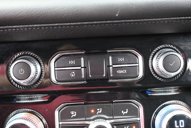 Used 2023 GMC Yukon Denali AWD/4WD image 23