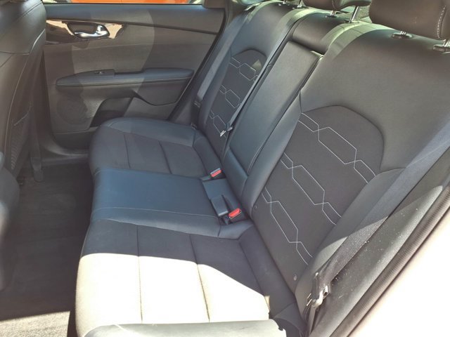 Used 2024 Kia Forte GT-Line w/ GT-Line Premium Package FWD image 7
