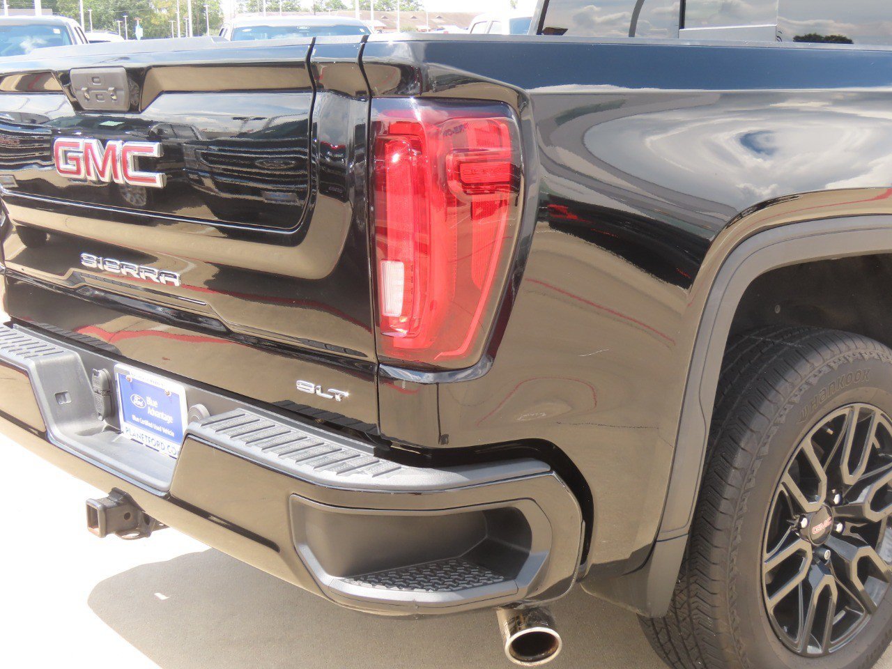 Used 2019 GMC Sierra 1500 SLT RWD image 10
