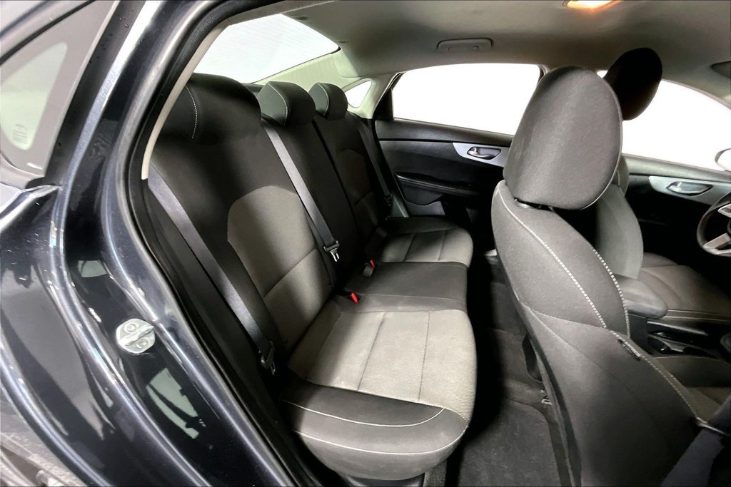 Used 2024 Kia Forte LXS FWD image 27
