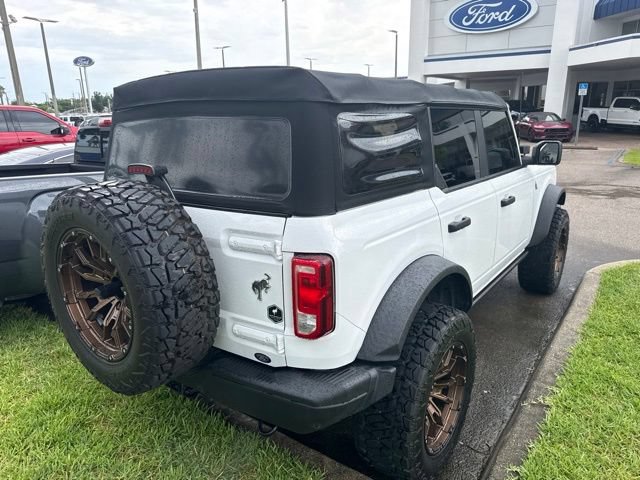 Certified 2021 Ford Bronco Black Diamond w/ Sasquatch Package AWD/4WD image 3