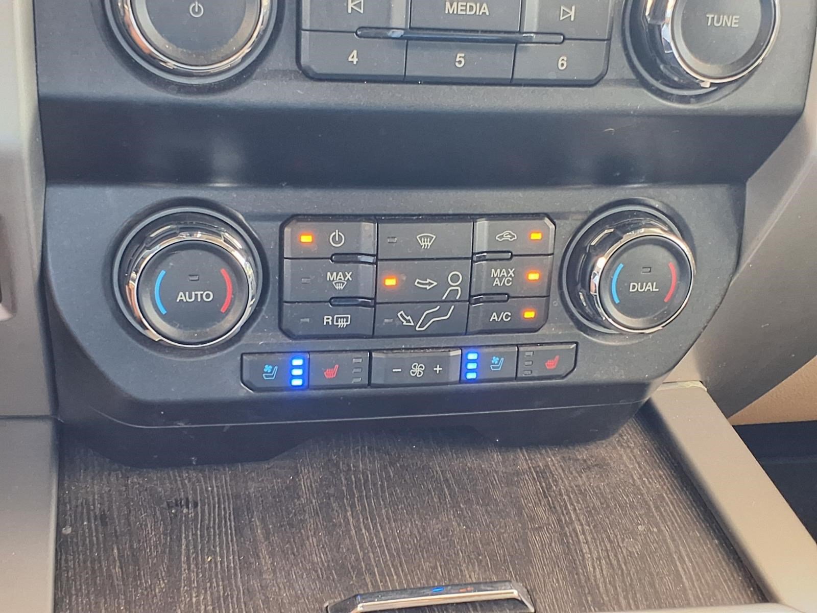 Certified 2021 Ford F250 Lariat w/ Lariat Ultimate Package AWD/4WD image 20