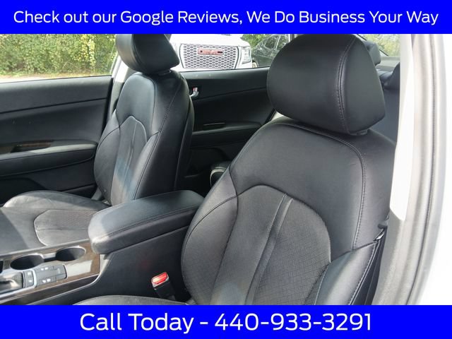 Used 2017 Kia Optima EX w/ Premium Package FWD image 19