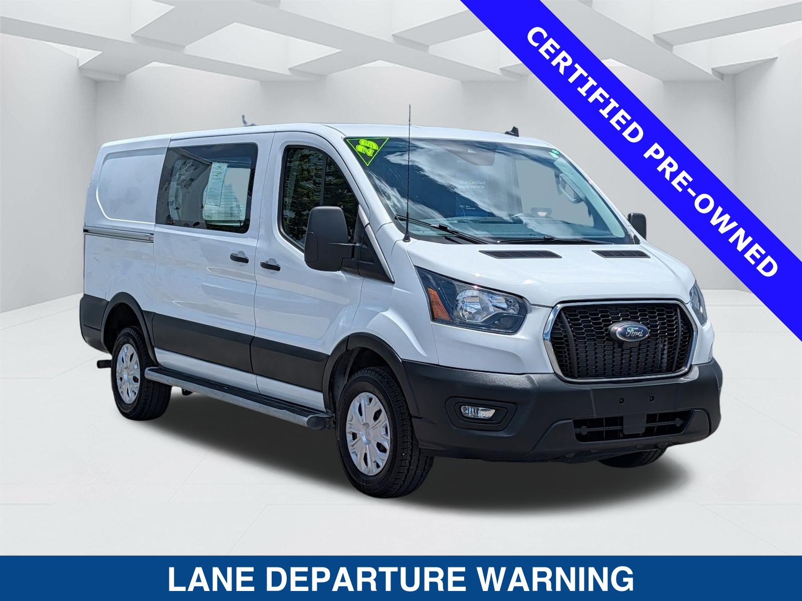 Certified 2025 Ford Transit 250 Low Roof w/ Exterior Upgrade Package RWD image 4