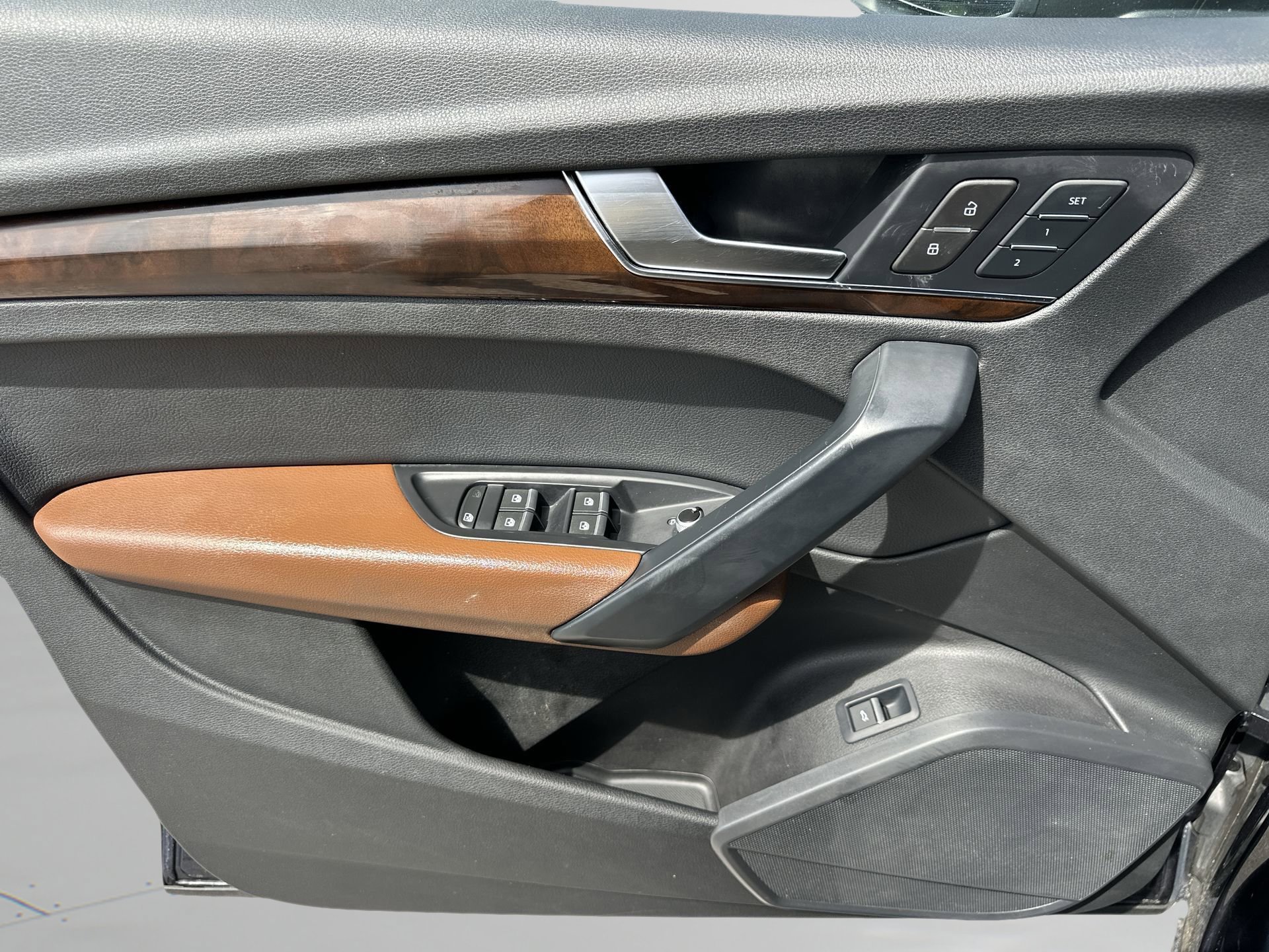 Used 2018 Audi Q5 2.0T Premium Plus w/ Premium Plus Package image 53