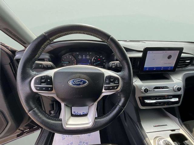 Certified 2022 Ford Explorer XLT w/ Class IV Trailer Tow Package image 11