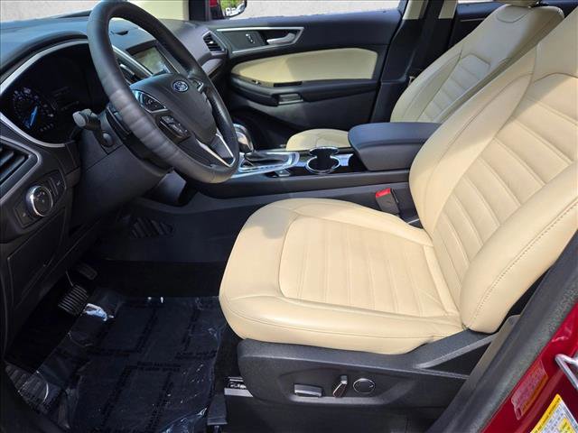 Certified 2018 Ford Edge SEL w/ Equipment Group 201A FWD image 15