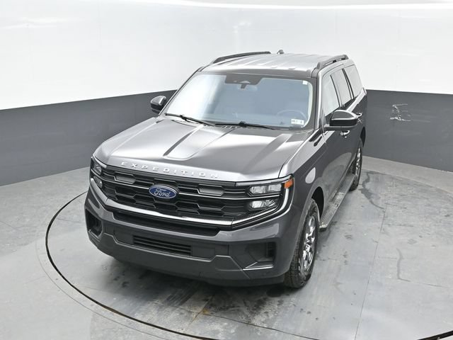Certified 2025 Ford Expedition Active AWD/4WD image 19