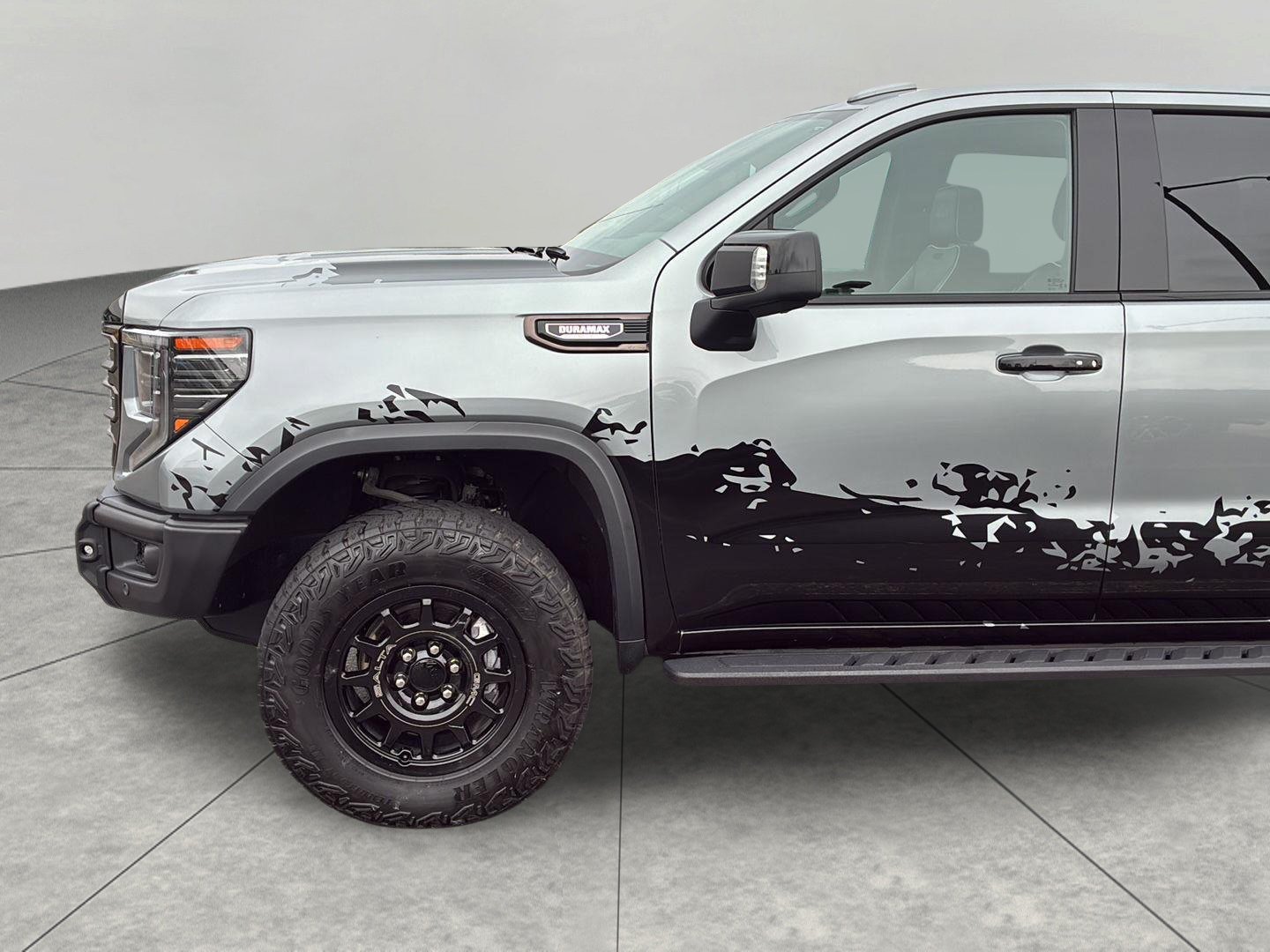 Used 2024 GMC Sierra 1500 AT4X w/ AT4X AEV Edition AWD/4WD image 4