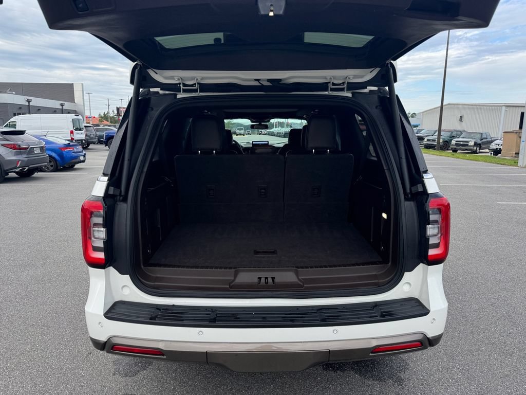 Certified 2023 Ford Expedition Max King Ranch RWD image 18