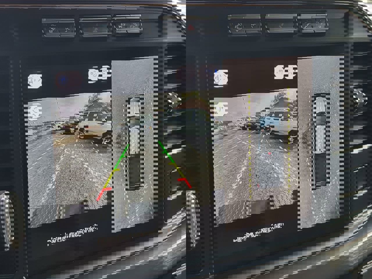 Certified 2024 Ford F250 Lariat w/ Chrome Package image 18