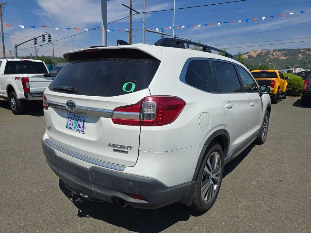 Used 2020 Subaru Ascent Limited w/ Technology Package AWD/4WD image 3