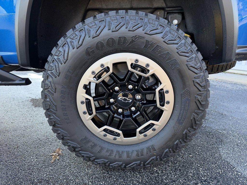 Used 2023 Chevrolet Colorado ZR2 w/ Desert Boss Special Edition image 28