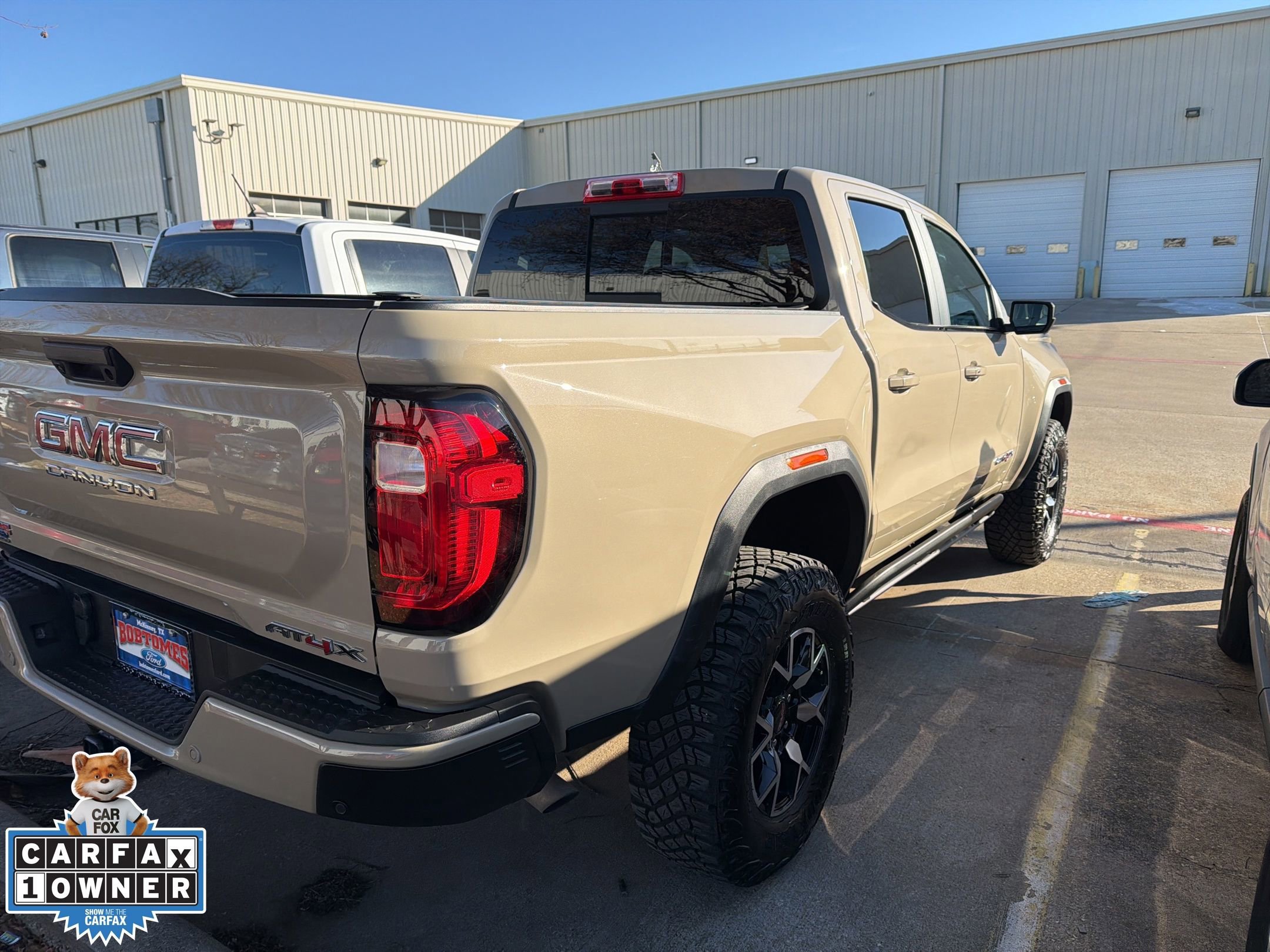 Used 2024 GMC Canyon AT4X image 3