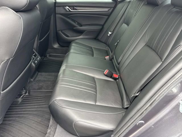 Used 2022 Honda Accord Touring image 12