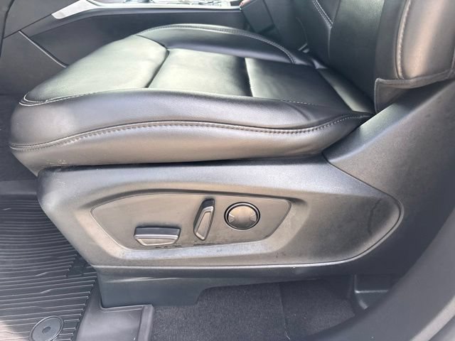 Certified 2024 Ford Explorer XLT w/ Equipment Group 202A AWD/4WD image 13