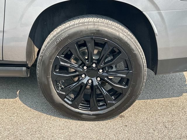 Used 2022 GMC Yukon XL Denali AWD/4WD image 15
