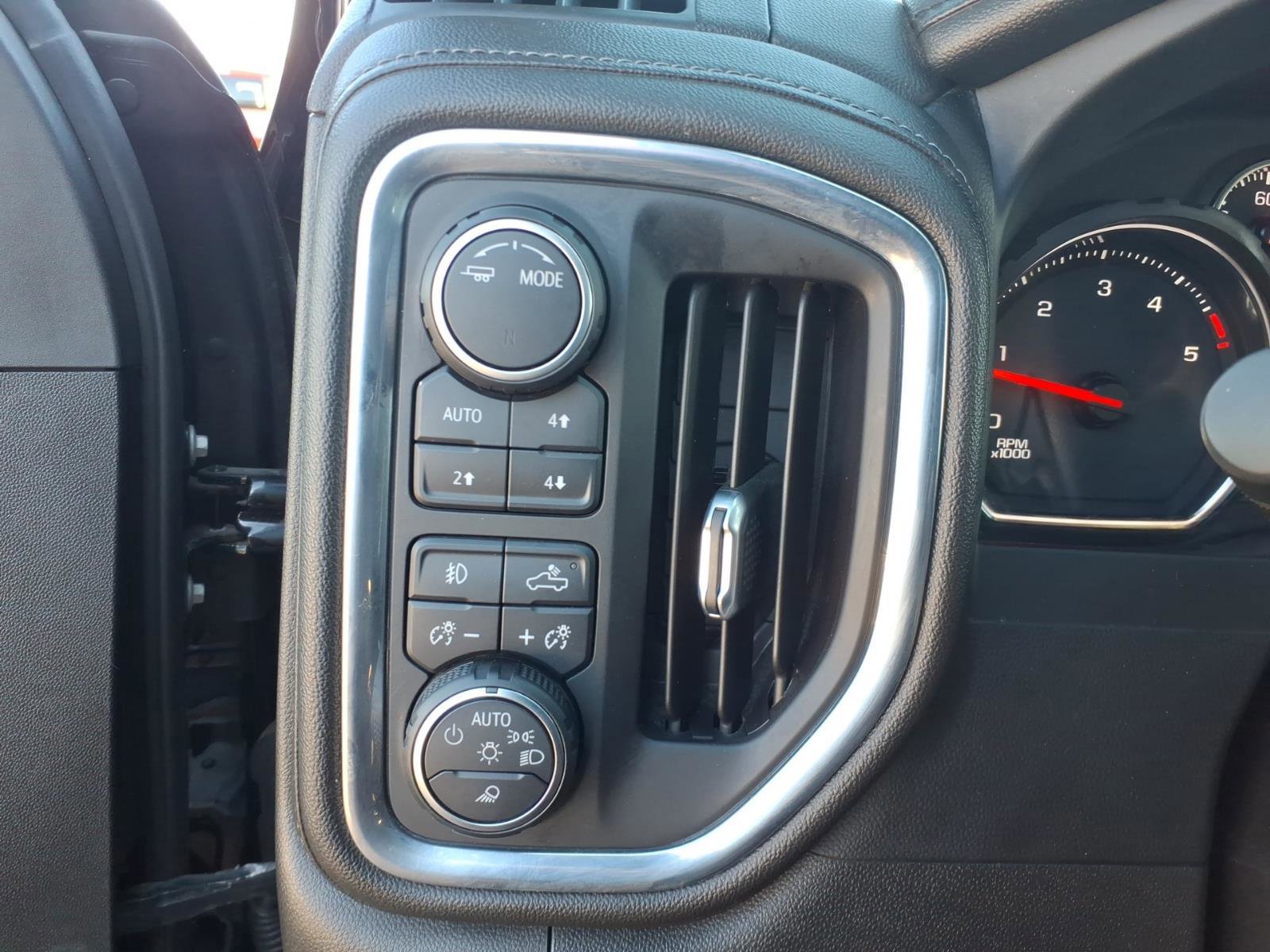 Used 2022 Chevrolet Silverado 2500 LTZ w/ Z71 Off-Road Package image 16