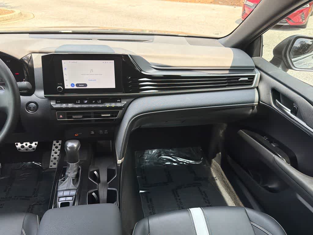Used 2025 Toyota Camry SE w/ Convenience Package FWD image 20