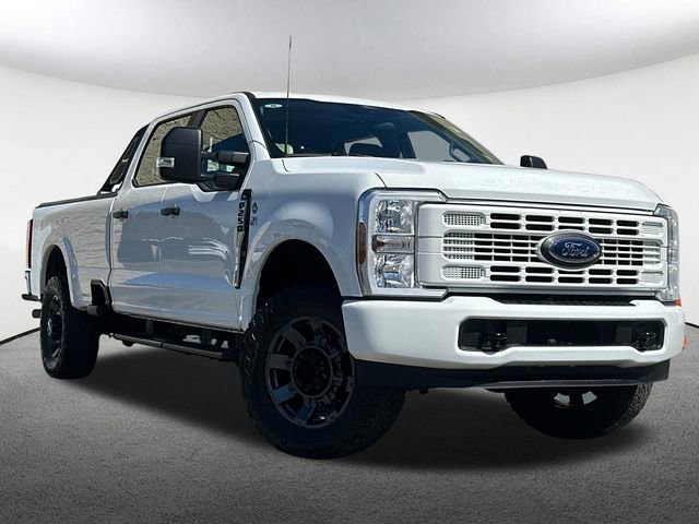 Certified 2024 Ford F250 XL w/ XL Off-Road Package AWD/4WD image 2