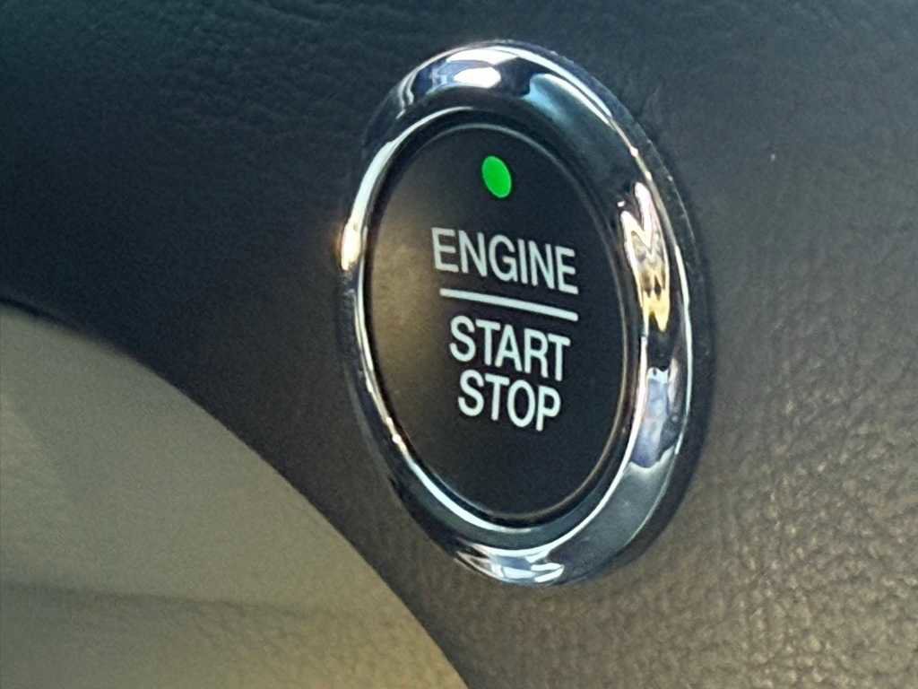 Certified 2024 Ford Edge Titanium image 24