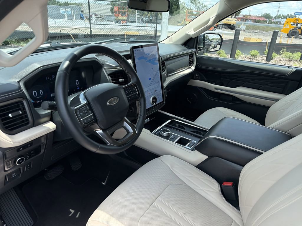 Certified 2024 Ford Expedition Platinum RWD image 20