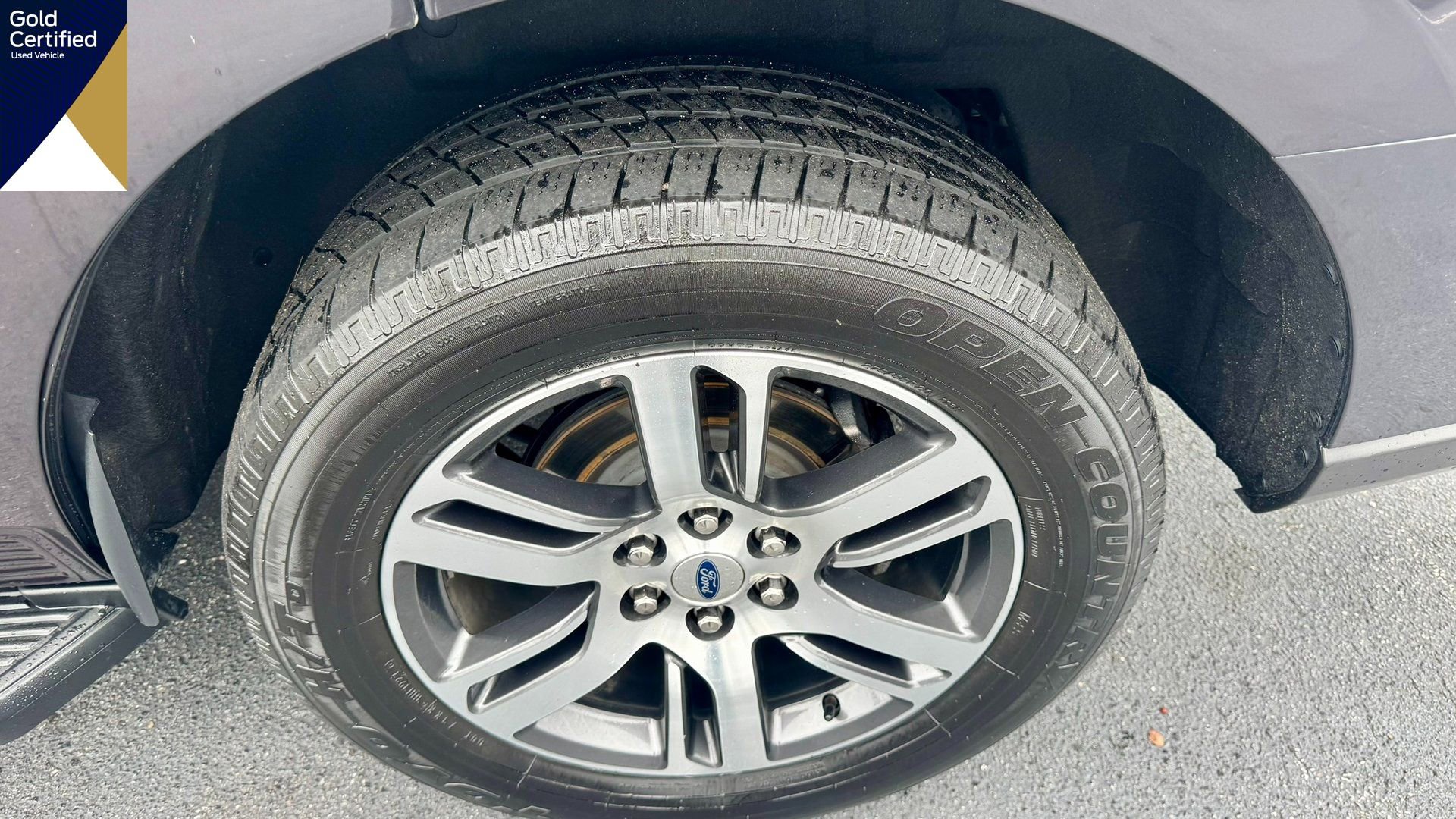 Certified 2024 Ford Expedition Limited image 21