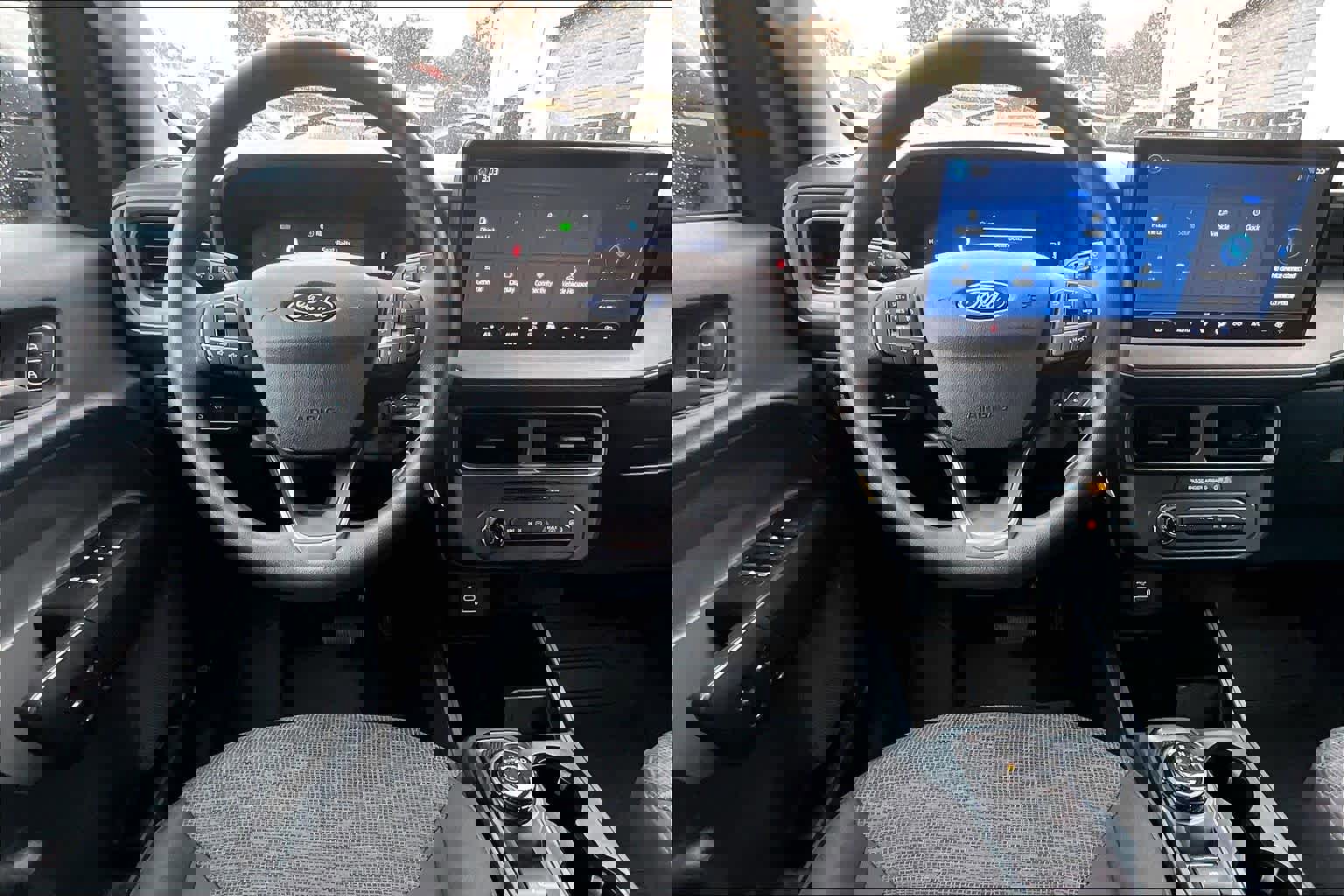 Certified 2025 Ford Maverick XL image 5