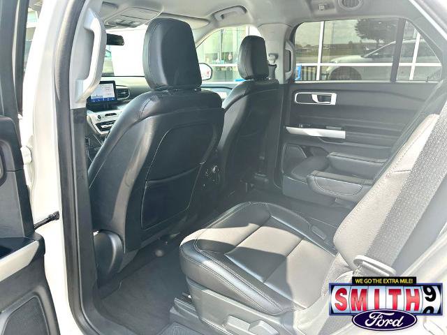 Certified 2020 Ford Explorer XLT w/ Equipment Group 202A AWD/4WD image 31