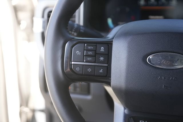 Certified 2024 Ford F450 Platinum w/ FX4 Off-Road Package AWD/4WD image 23