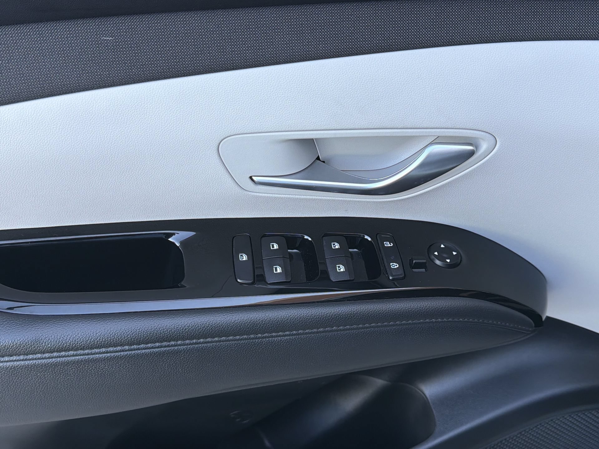 Used 2022 Hyundai Tucson SEL w/ Convenience Package AWD/4WD image 13