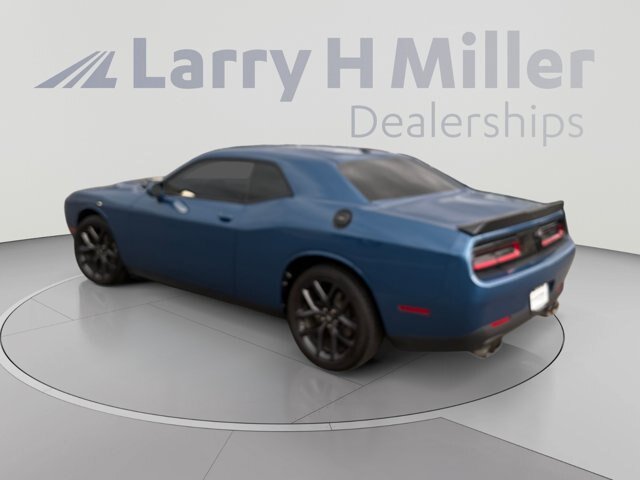 Used 2023 Dodge Challenger SXT w/ Blacktop Package RWD image 3
