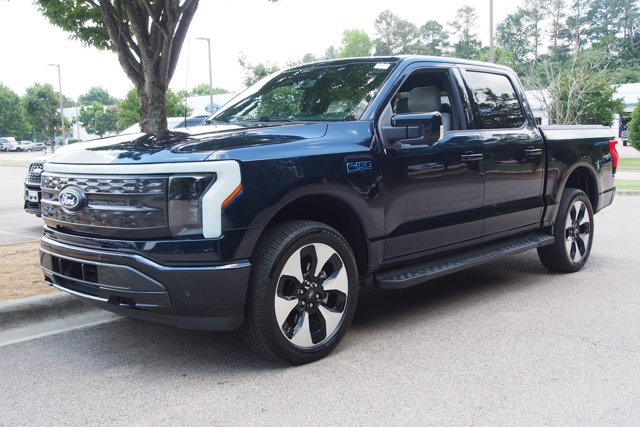 Certified 2025 Ford F150 Lightning Platinum AWD/4WD image 3