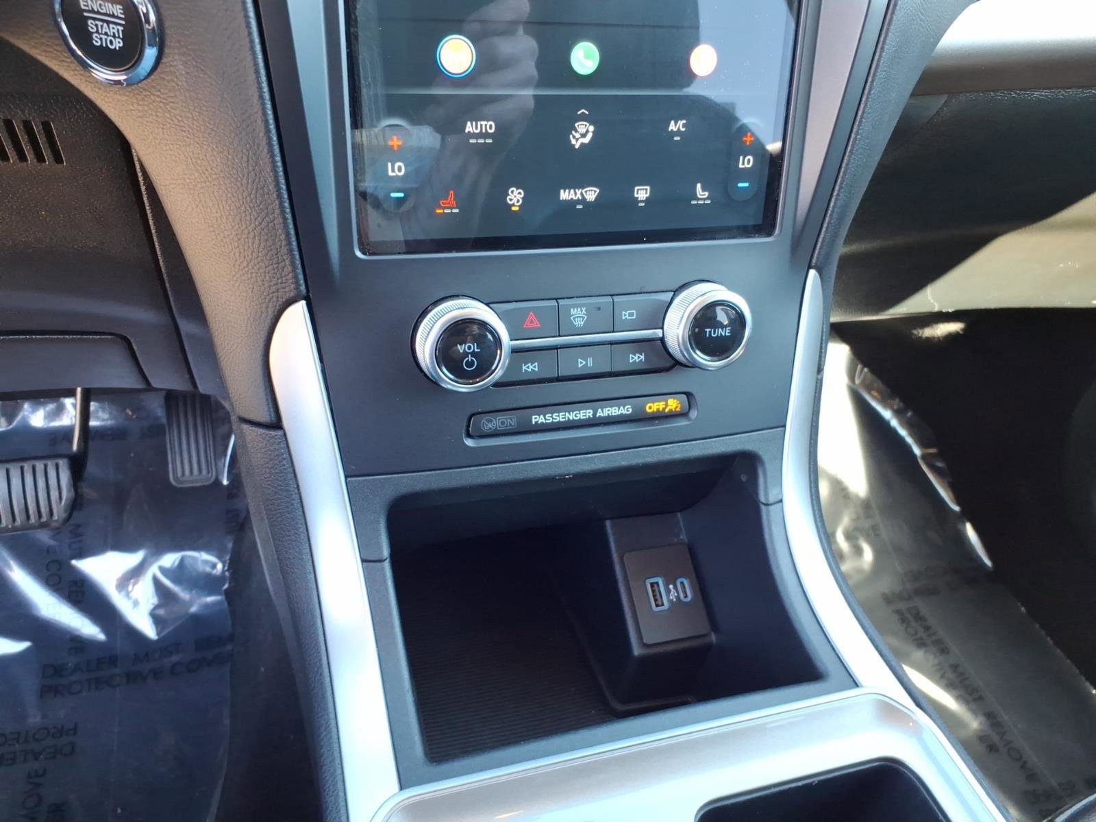 Certified 2024 Ford Edge SEL image 19