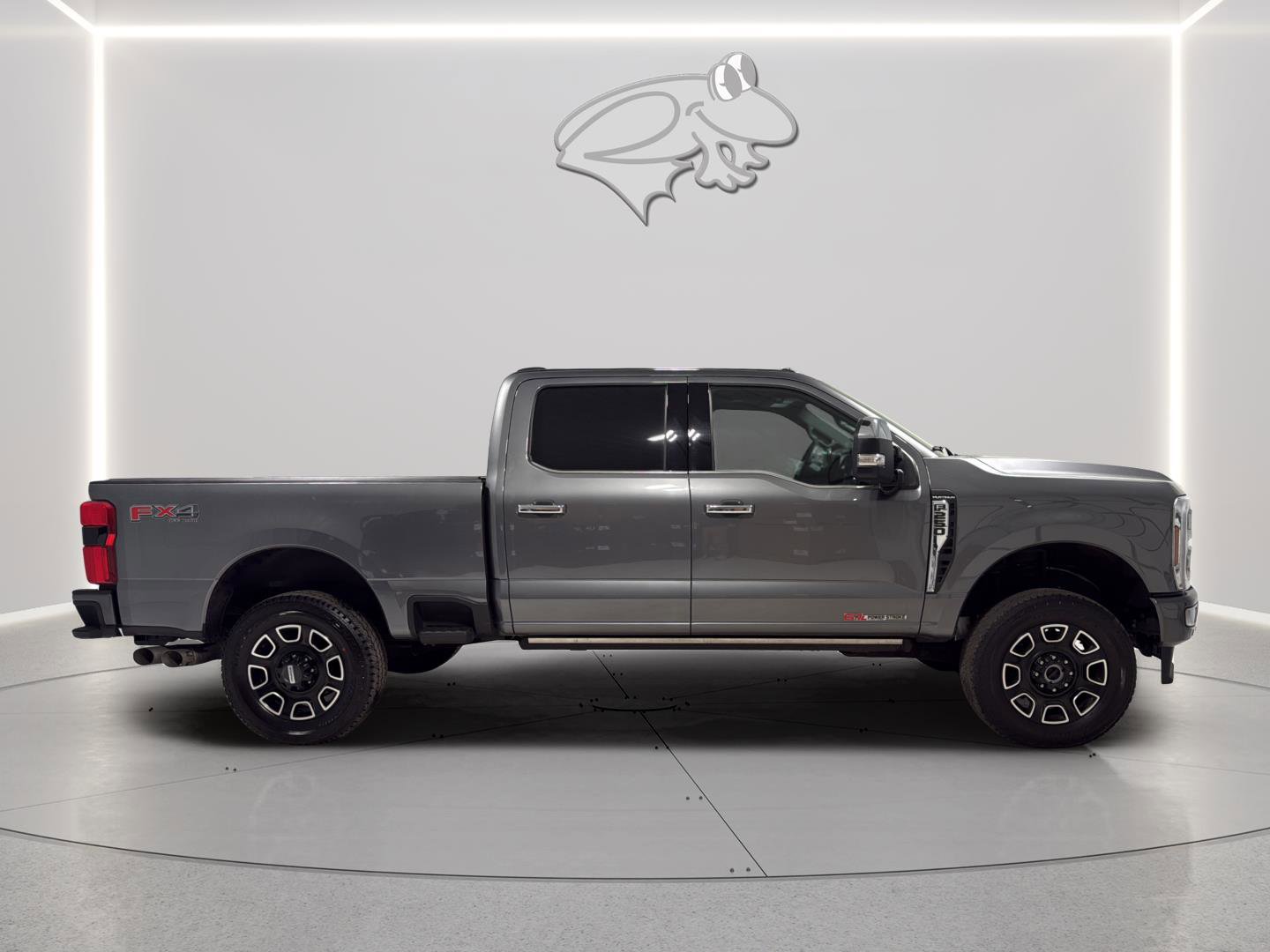Certified 2024 Ford F250 Platinum AWD/4WD image 6