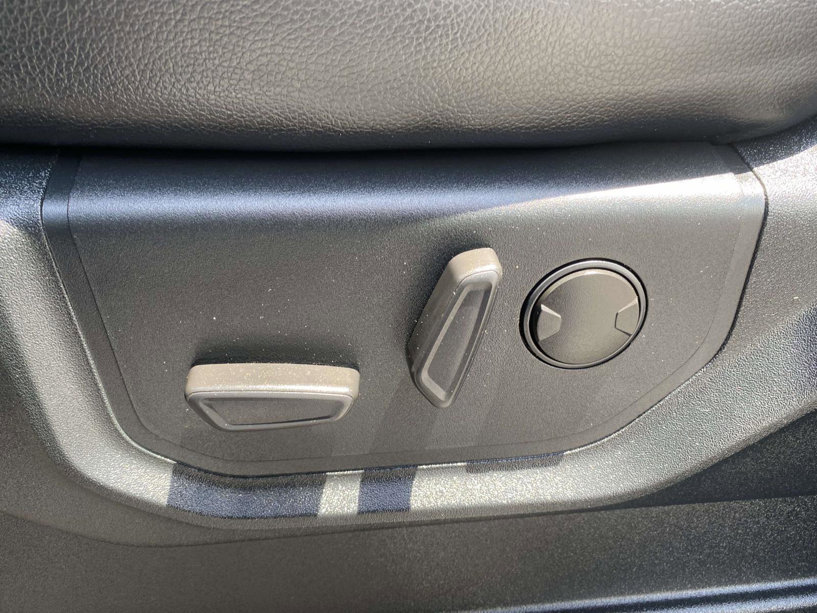 Certified 2020 Ford F150 Lariat RWD image 16