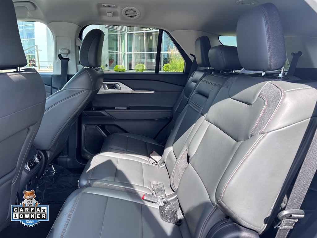 Certified 2025 Ford Explorer Active w/ Active Comfort Package AWD/4WD image 13