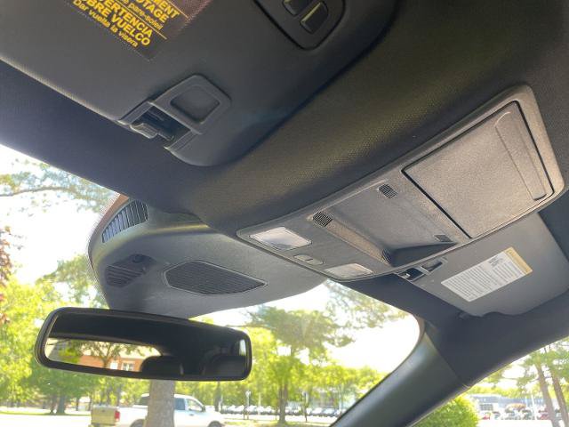 Certified 2025 Ford Escape ST-Line Elite AWD/4WD image 23