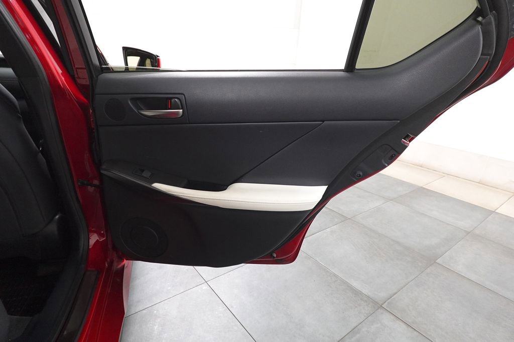 Used 2022 Lexus IS 350 F Sport AWD/4WD image 32