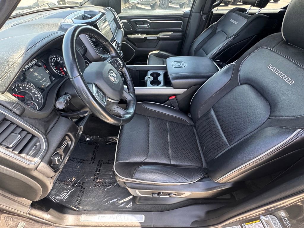 Used 2022 RAM 1500 Laramie AWD/4WD image 17