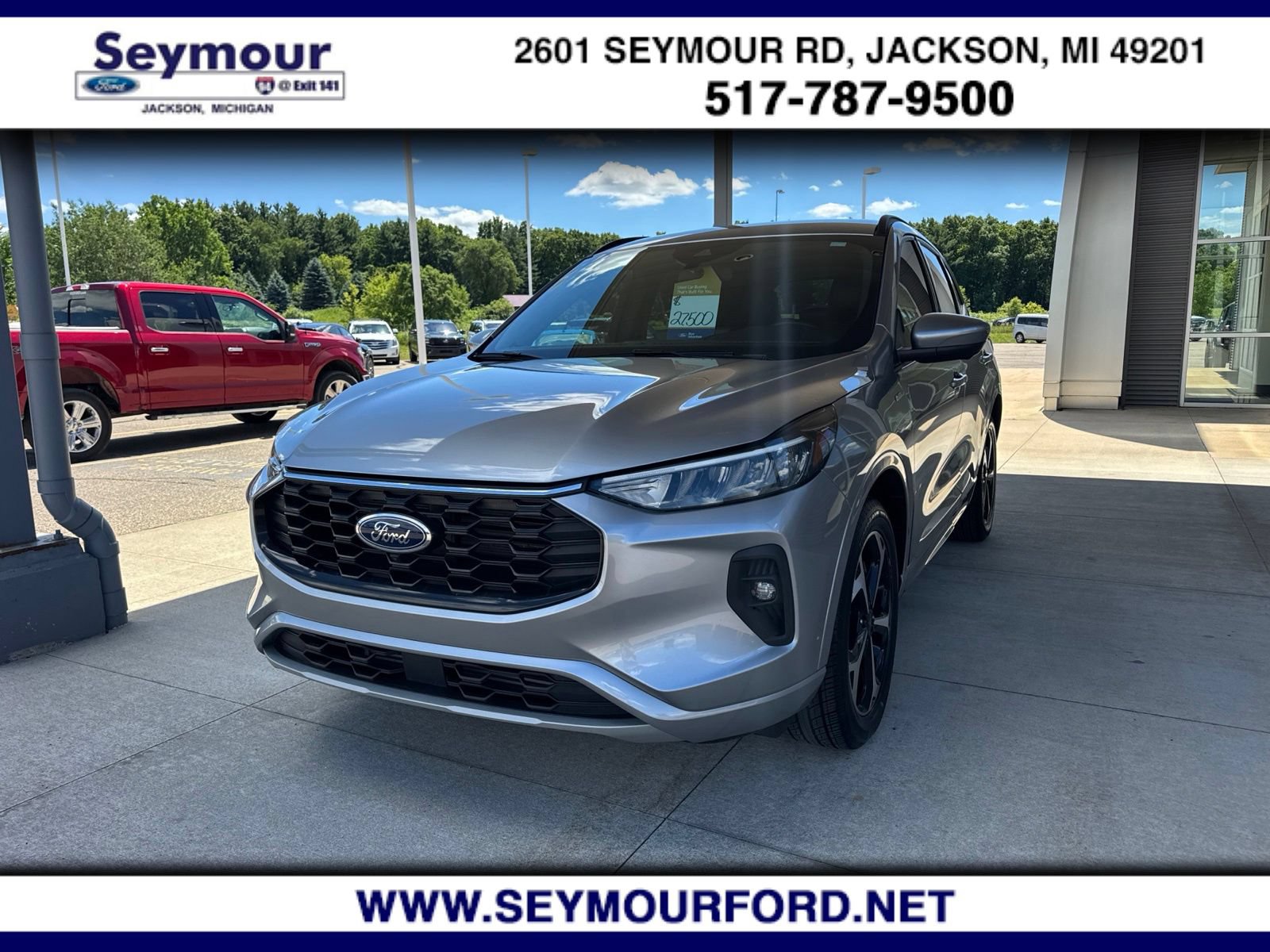 Certified 2024 Ford Escape ST-Line Select w/ Tech Pack #2 AWD/4WD image 1