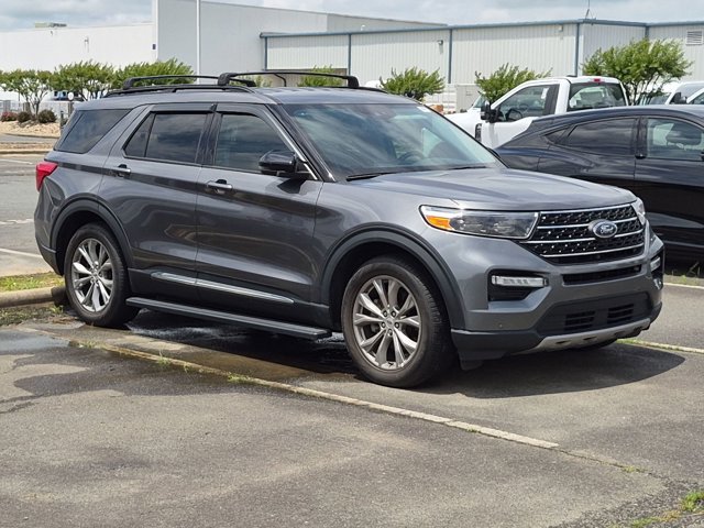 Certified 2023 Ford Explorer XLT w/ Equipment Group 202A RWD image 1