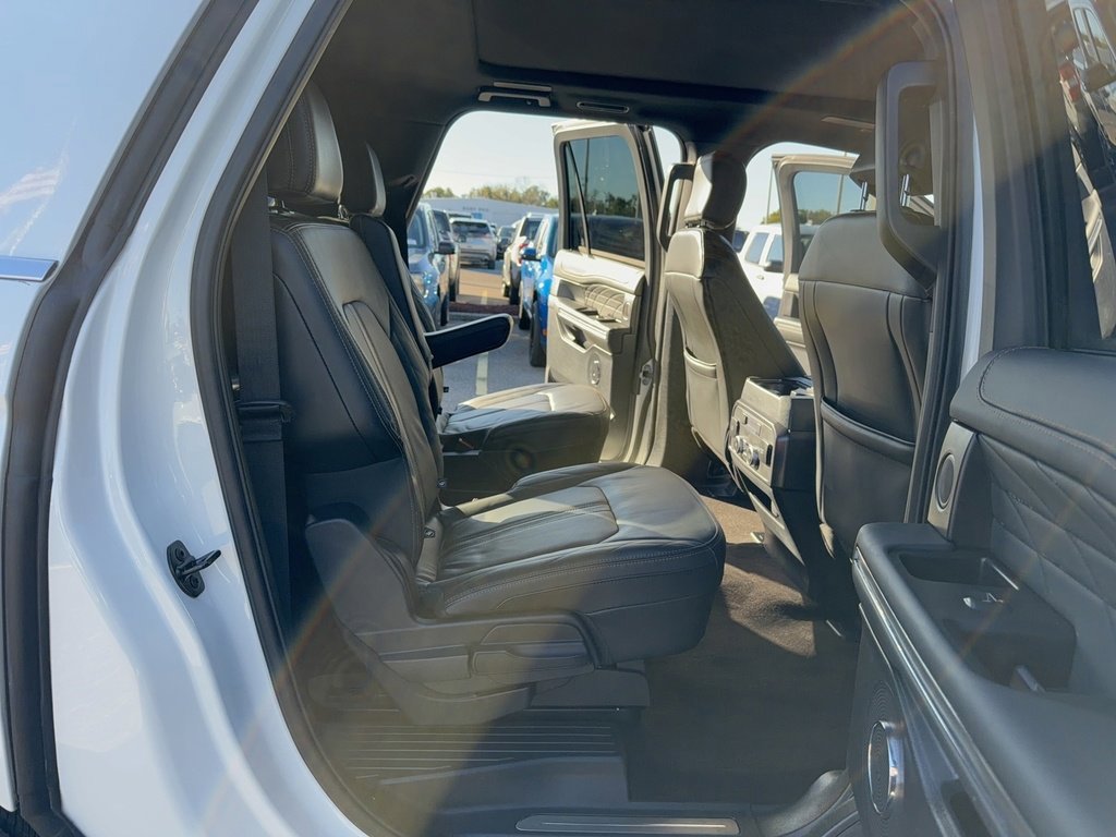Certified 2023 Ford Expedition Max Platinum image 15