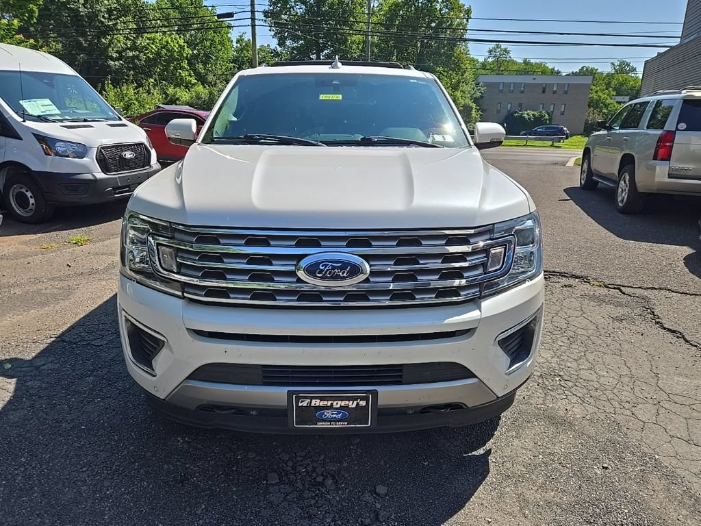 Certified 2019 Ford Expedition Limited w/ Driver Assistance Package AWD/4WD image 2