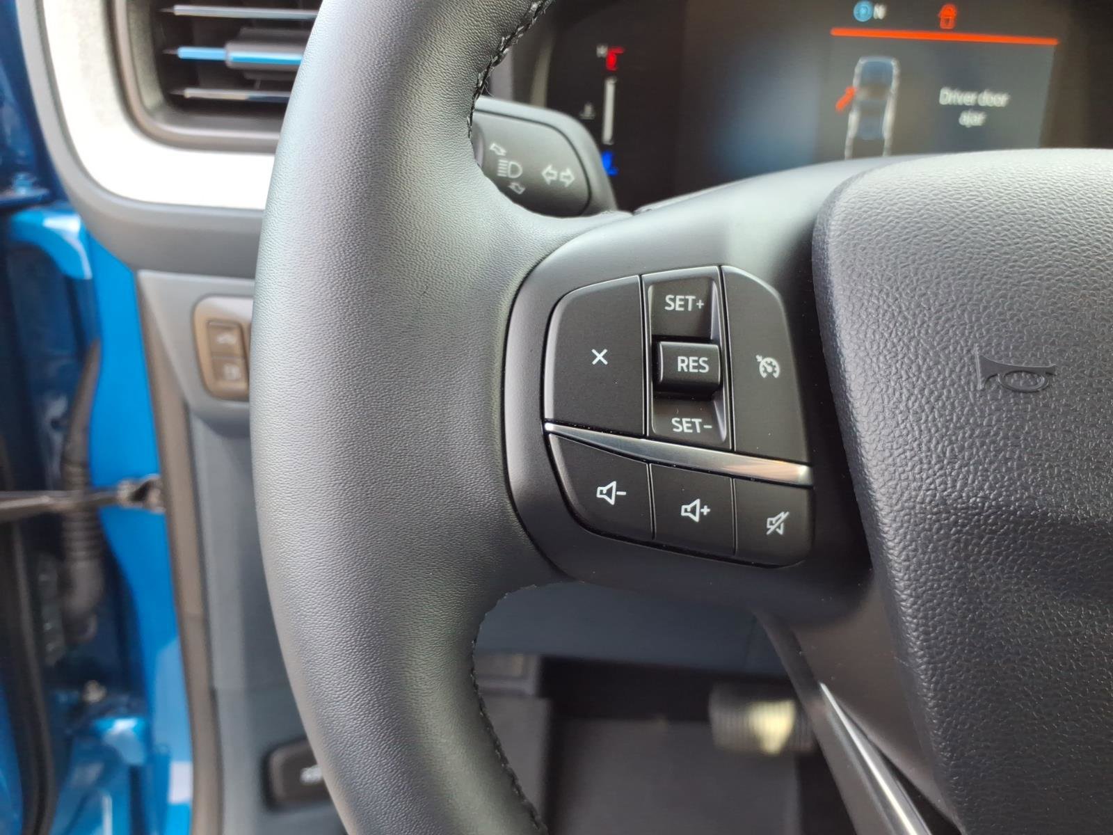 Certified 2025 Ford Maverick XLT w/ XLT Luxury Package image 16