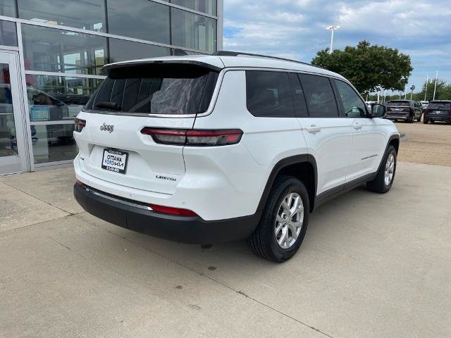 Used 2023 Jeep Grand Cherokee L Limited AWD/4WD image 5